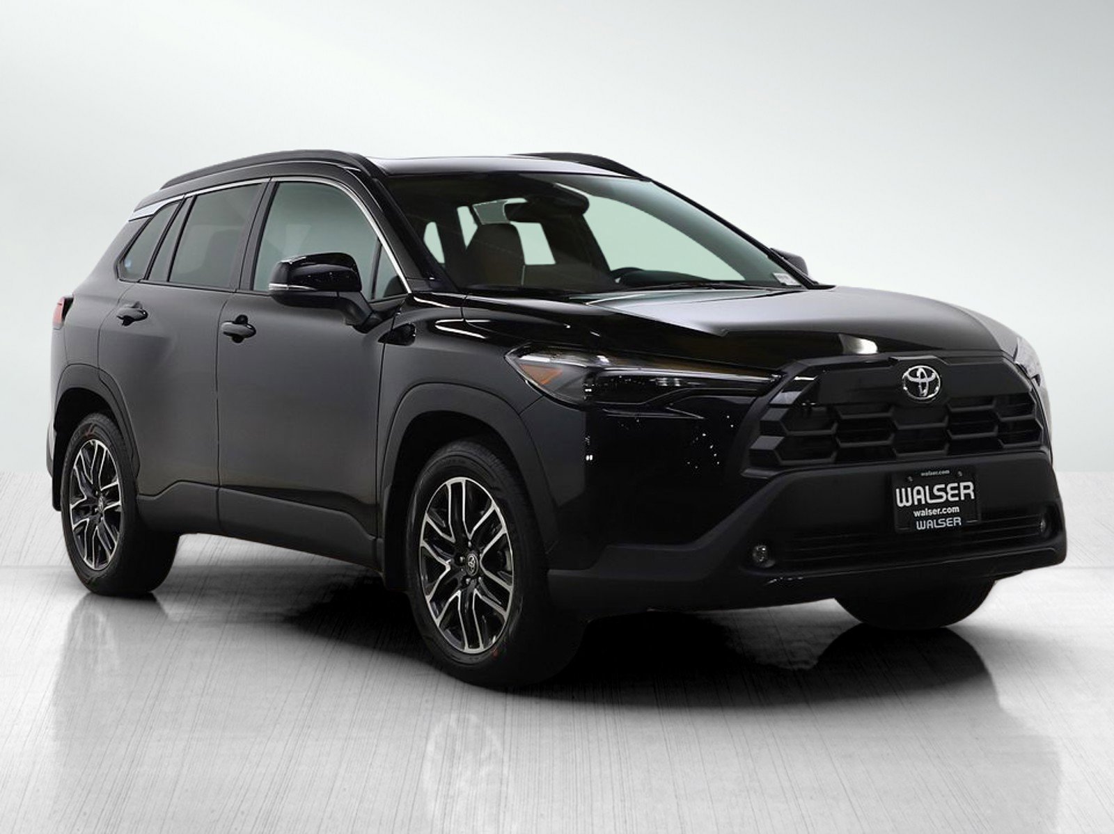 Used 2026 Toyota Corolla Cross XLE w/ Convenience Package image 7