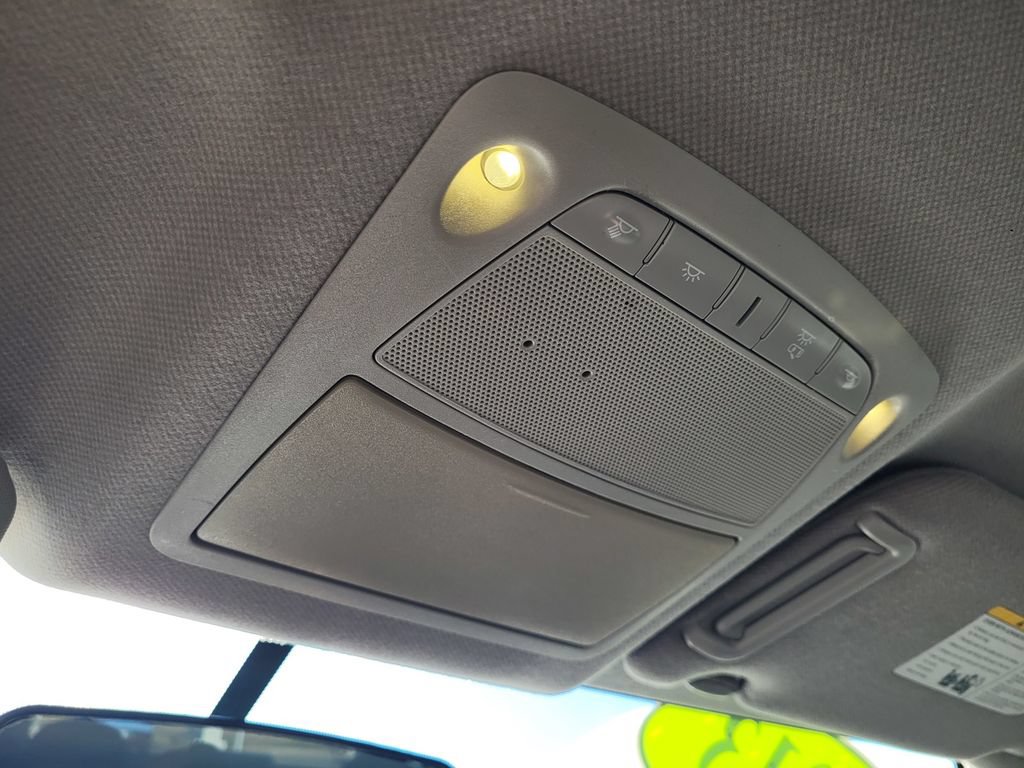 Used 2013 Nissan Sentra SV FWD image 16