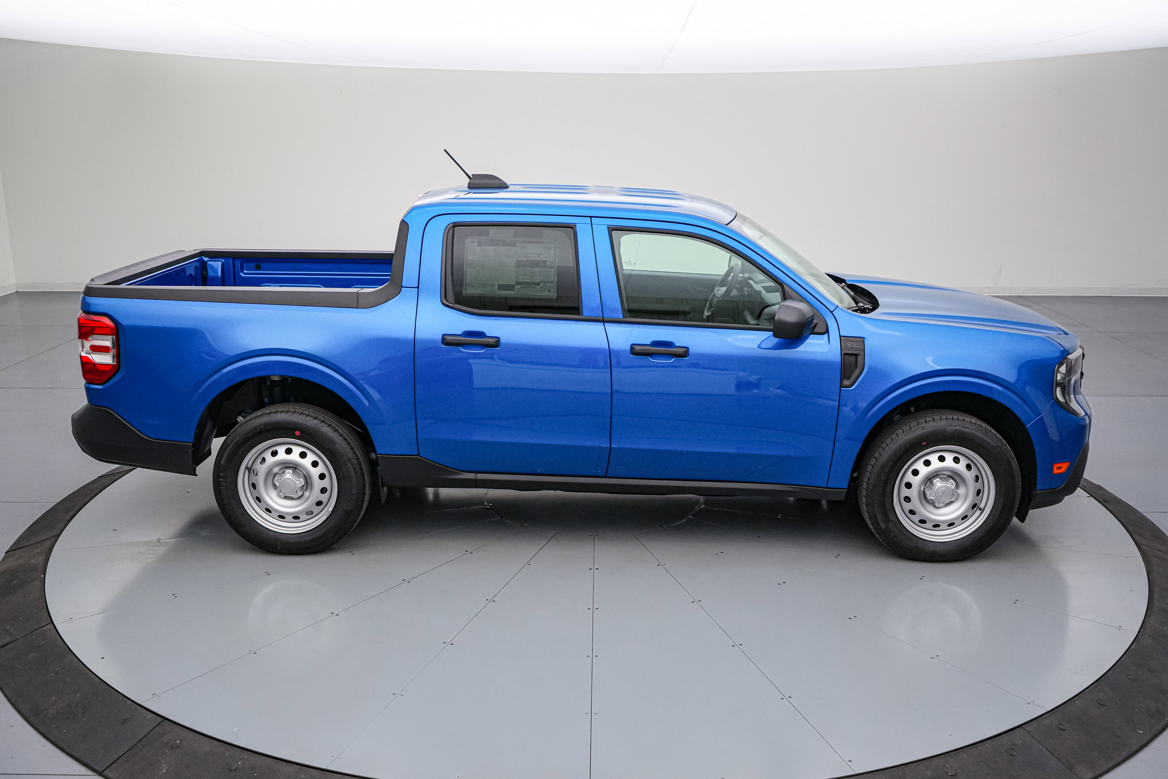 New 2026 Ford Maverick XL FWD image 3
