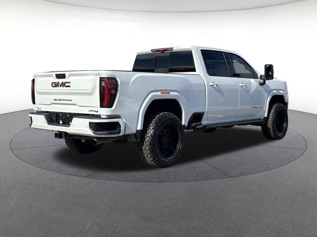 Used 2024 GMC Sierra 2500 AT4 w/ AT4 Premium Plus Package image 5