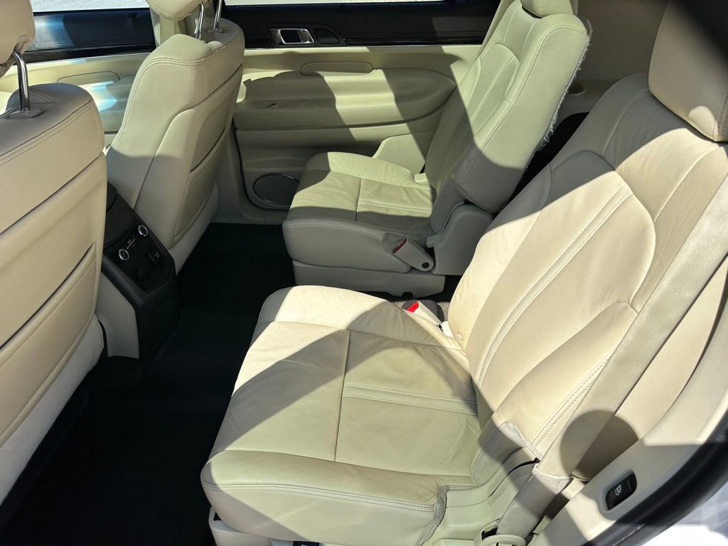 Used 2018 Lincoln MKT AWD w/ Technology Package image 13