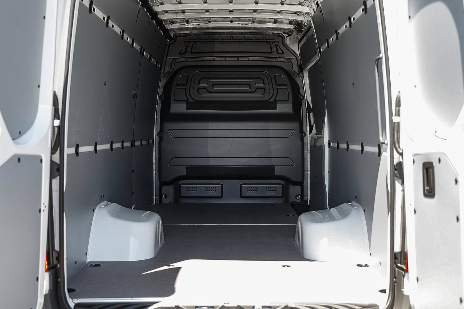 New 2026 Mercedes-Benz Sprinter 3500 image 23