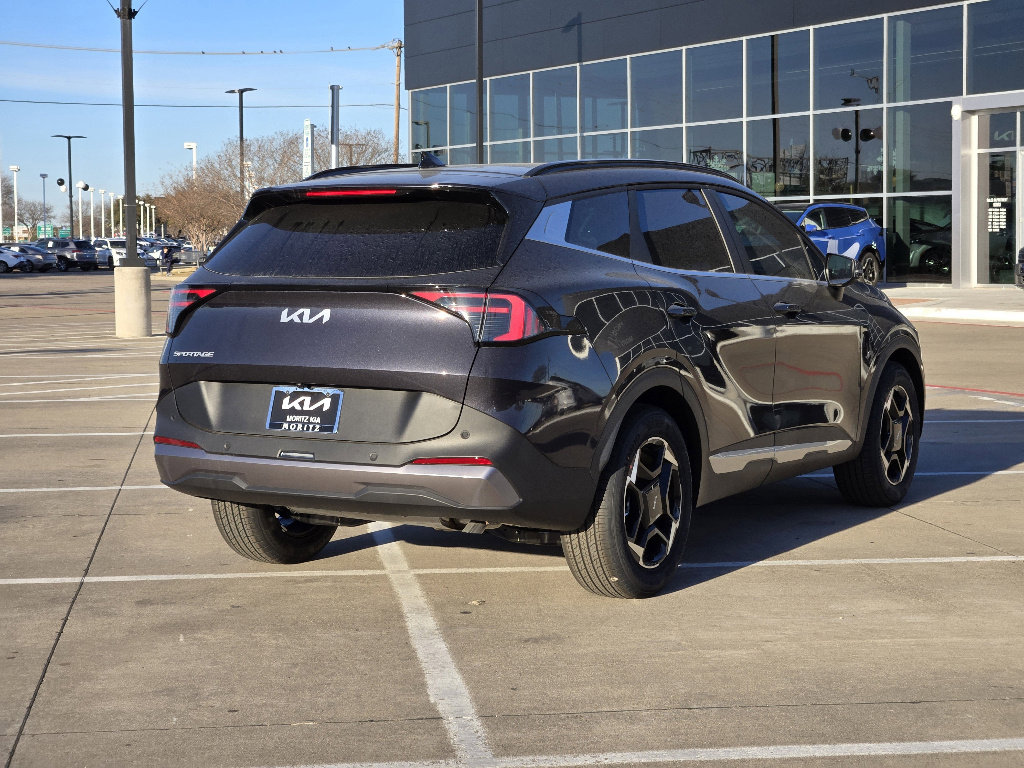 New 2026 Kia Sportage EX w/ EX Panorama Roof Package image 4