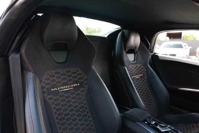 Used 2019 Lamborghini Huracan LP 580-2 RWD image 11