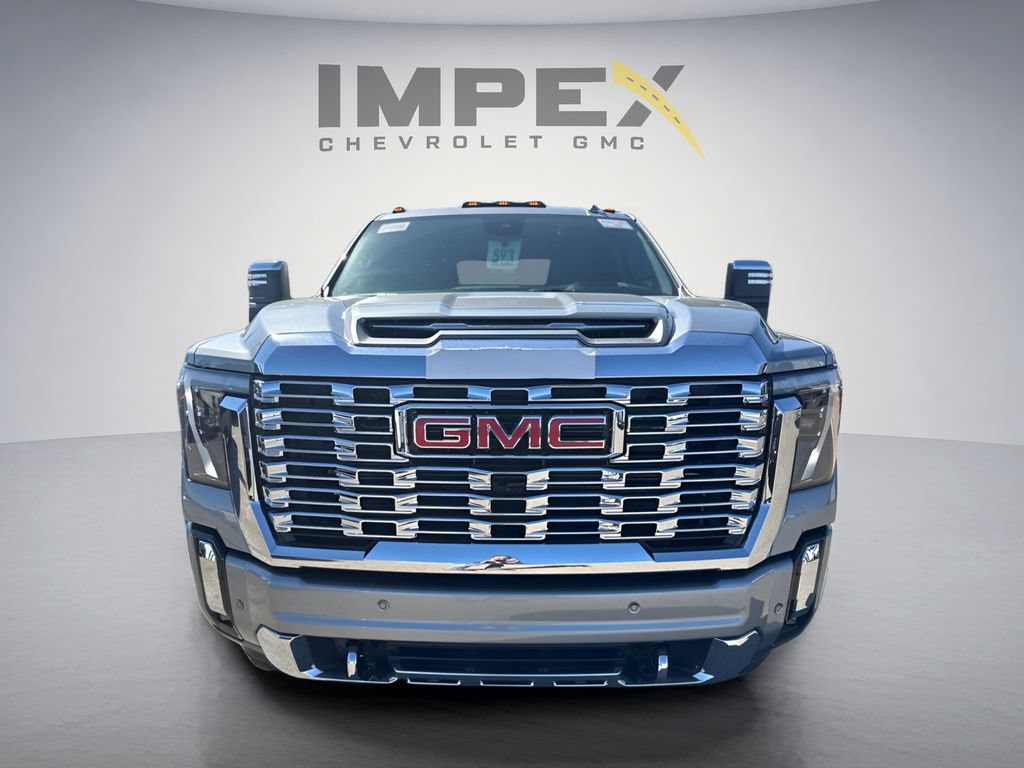 Used 2026 GMC Sierra 3500 Denali w/ Technology Package AWD/4WD image 7