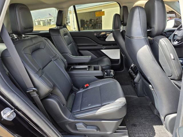 Used 2025 Lincoln Aviator Reserve w/ Luxury Package image 29