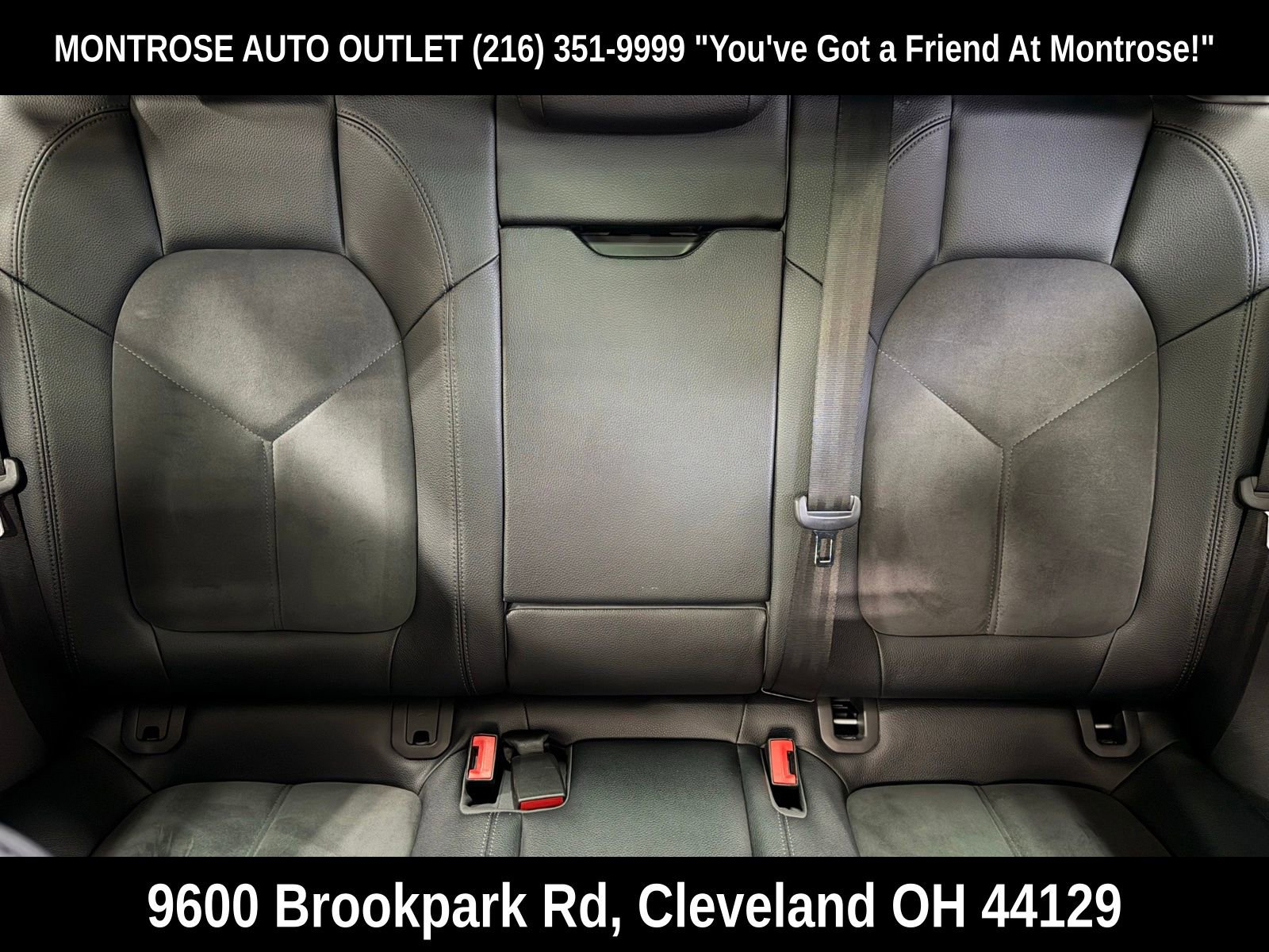 Used 2017 Porsche Macan image 34