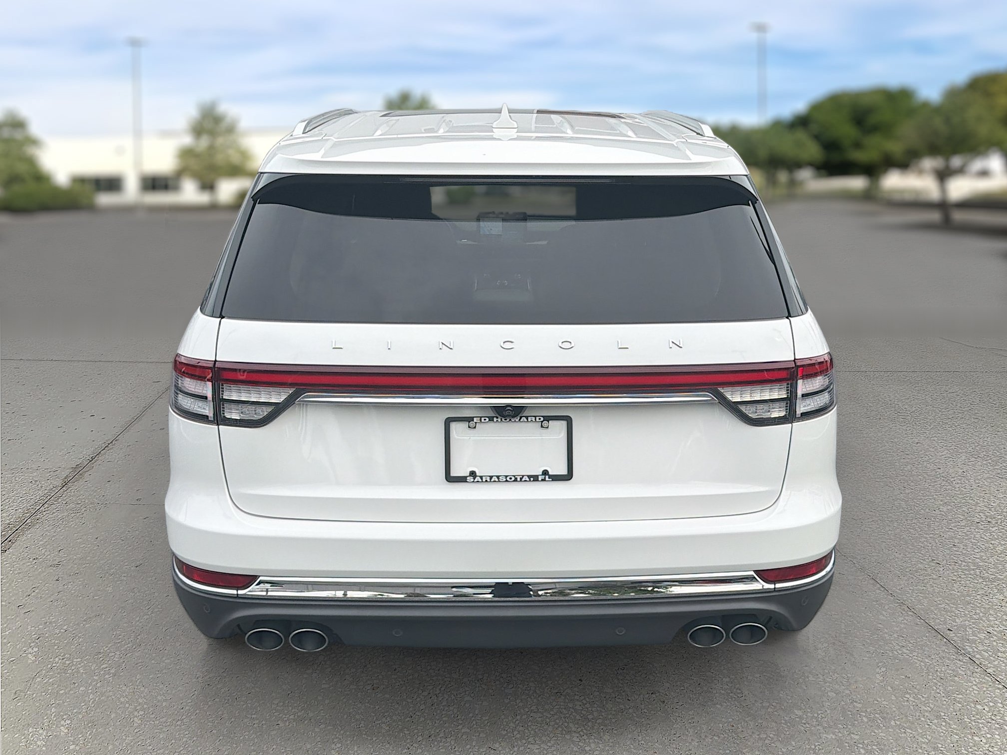 Certified 2021 Lincoln Aviator Reserve w/ Equipment Group 201A AWD/4WD image 6