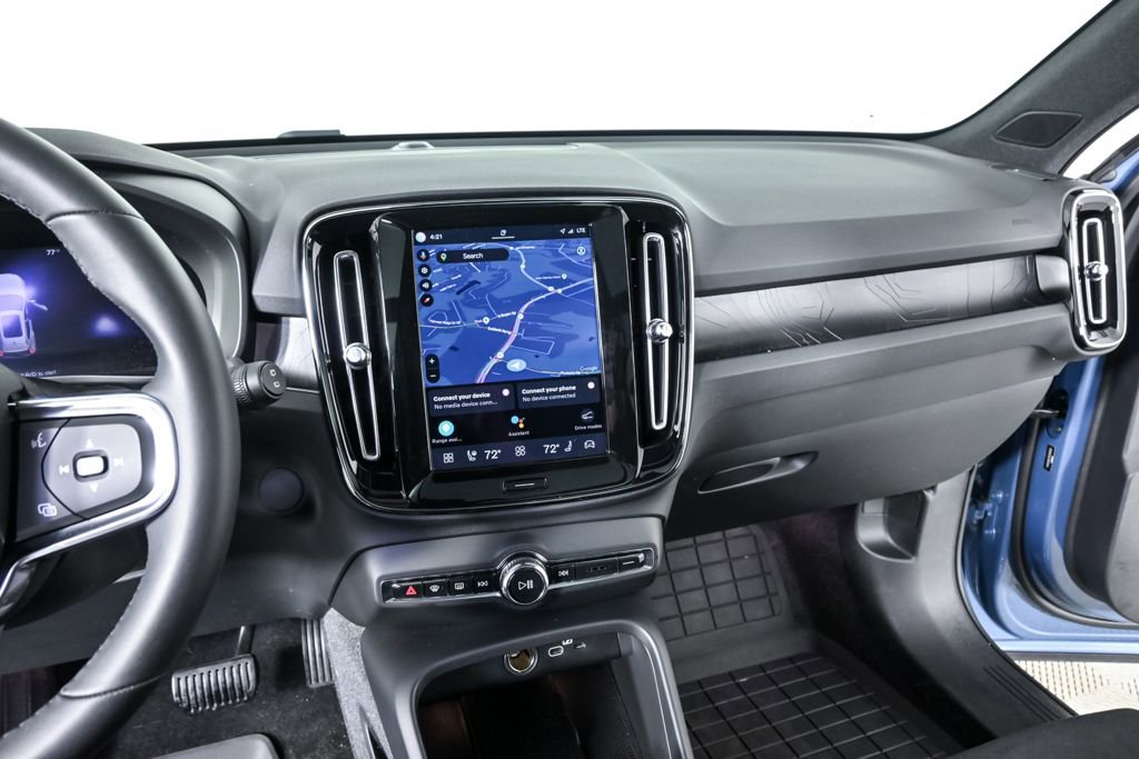 Certified 2024 Volvo XC40 Recharge Plus w/ Protection Package Premier image 14