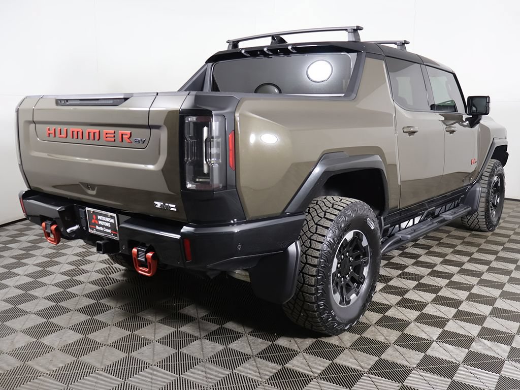 Used 2025 GMC Hummer EV 2X w/ Extreme Off-Road Package AWD/4WD image 12