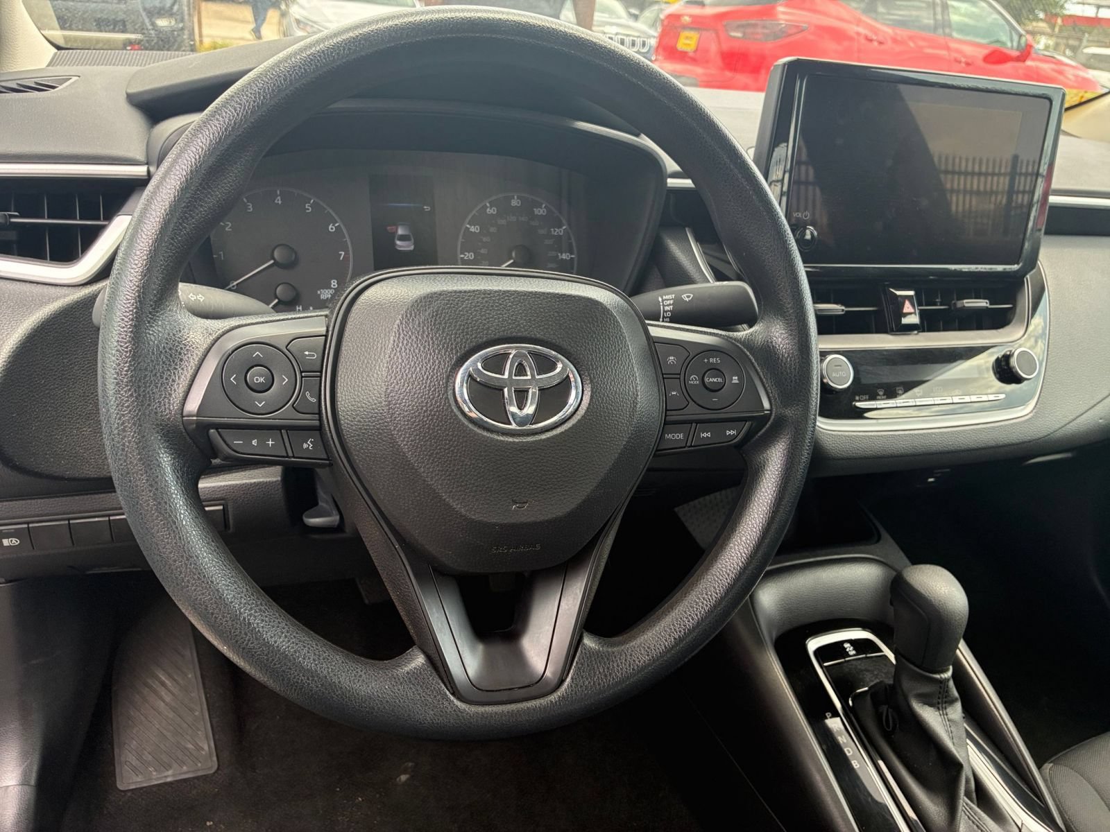 Used 2025 Toyota Corolla LE FWD image 26