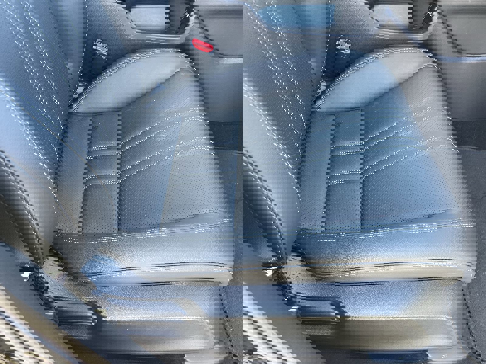 Certified 2024 Honda HR-V EX-L image 19