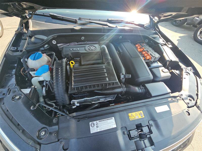 Used 2015 Volkswagen Jetta SEL Premium FWD image 6