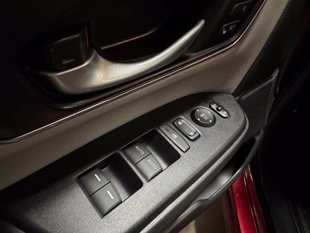 Used 2022 Honda CR-V Touring image 16