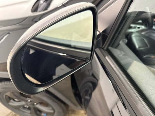 Used 2020 Jeep Cherokee Latitude Plus AWD/4WD image 13