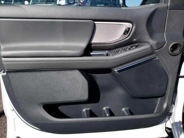 New 2026 Ford Expedition Active image 19