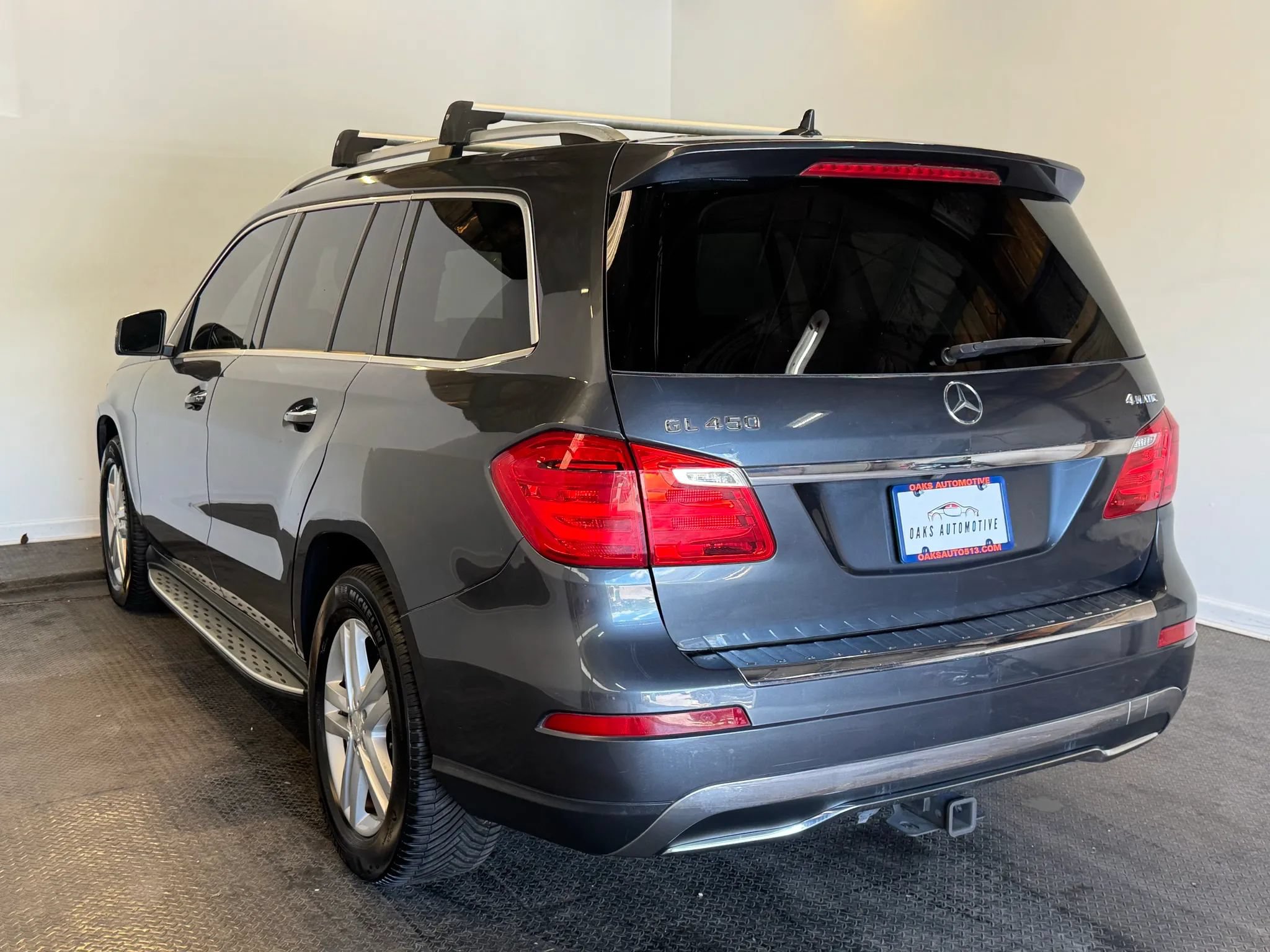 Used 2013 Mercedes-Benz GL 450 4MATIC image 4