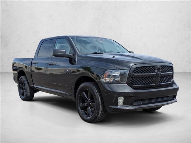 Used 2018 RAM 1500 Express w/ Black Ram 1500 Express Group AWD/4WD image 3