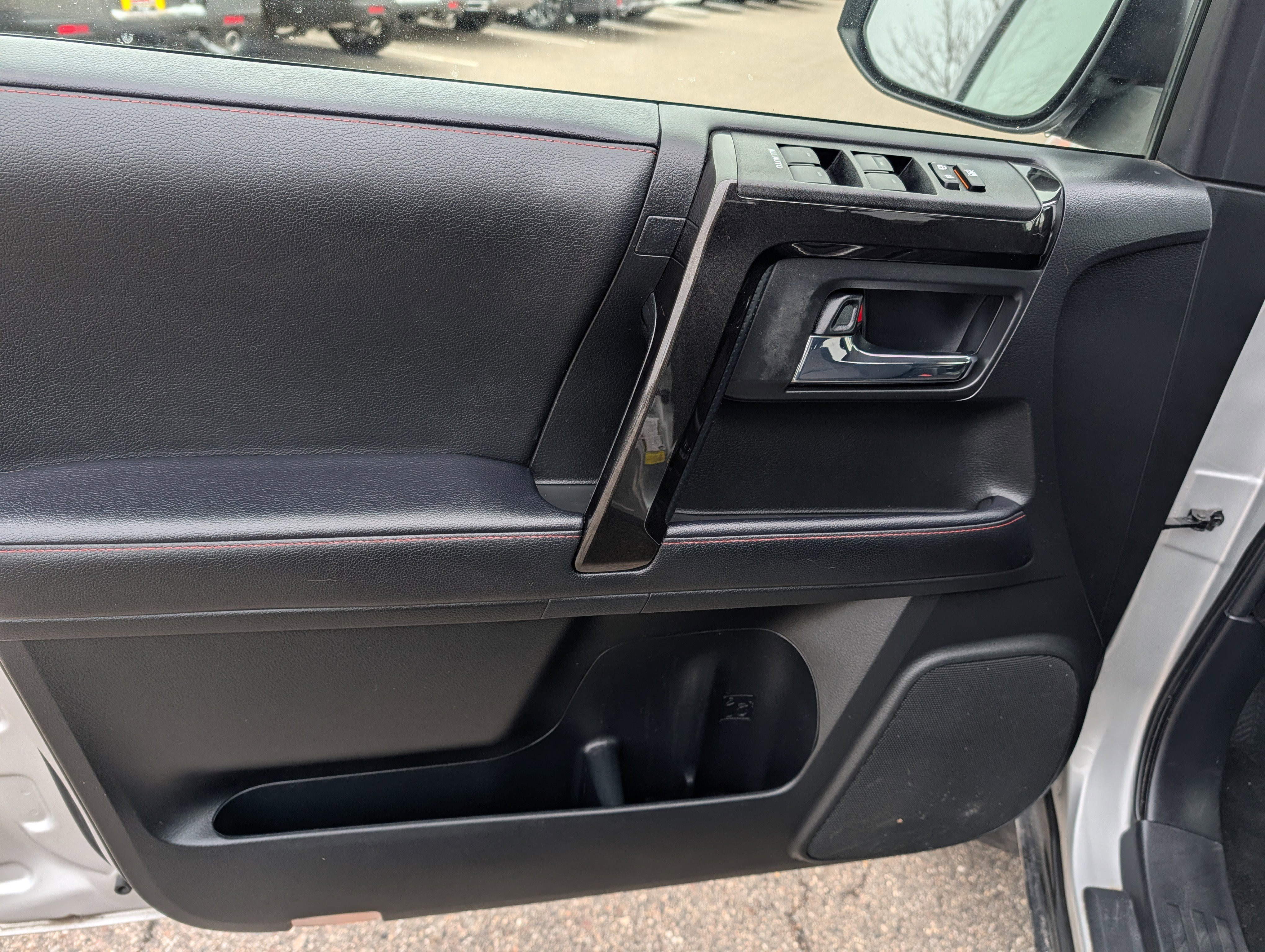Used 2021 Toyota 4Runner TRD Off-Road image 22