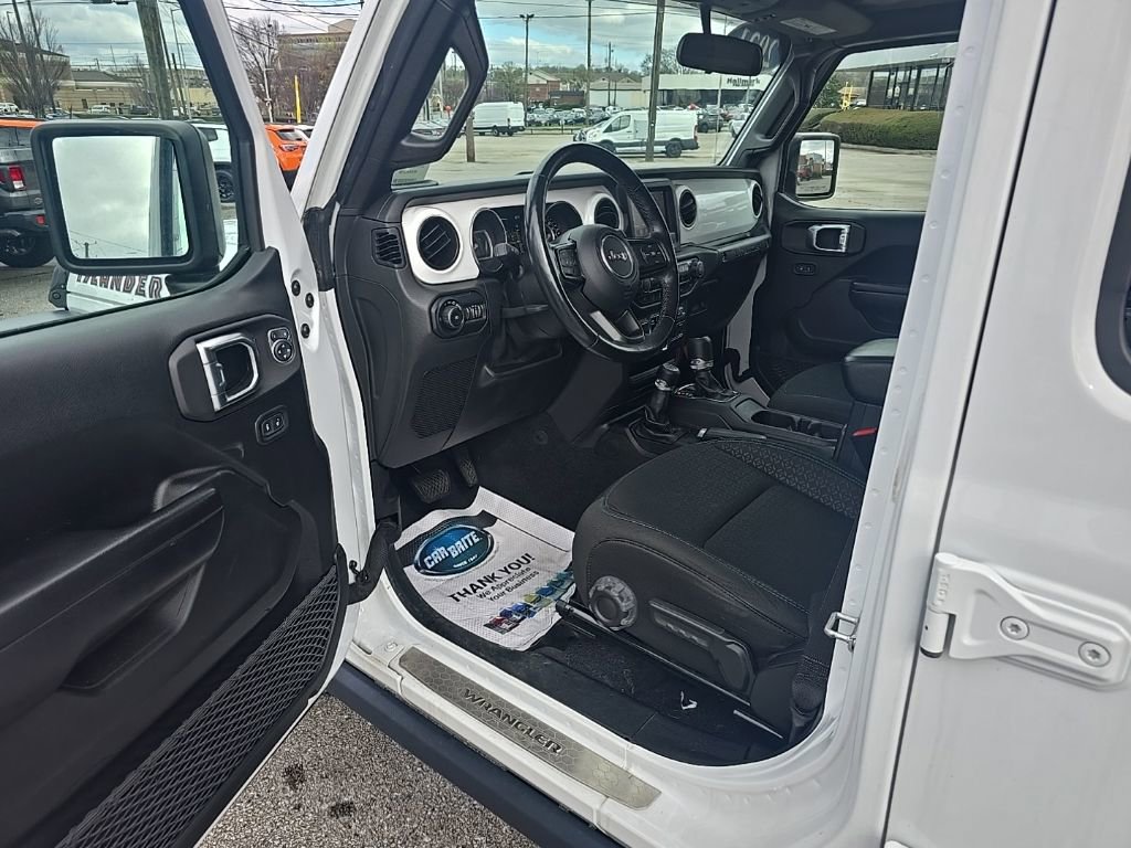 Used 2021 Jeep Wrangler Unlimited Islander AWD/4WD image 12