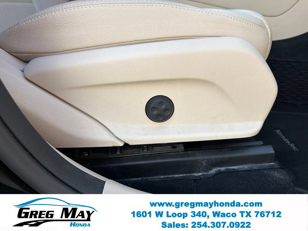 Used 2019 Mercedes-Benz GLC 300 image 30