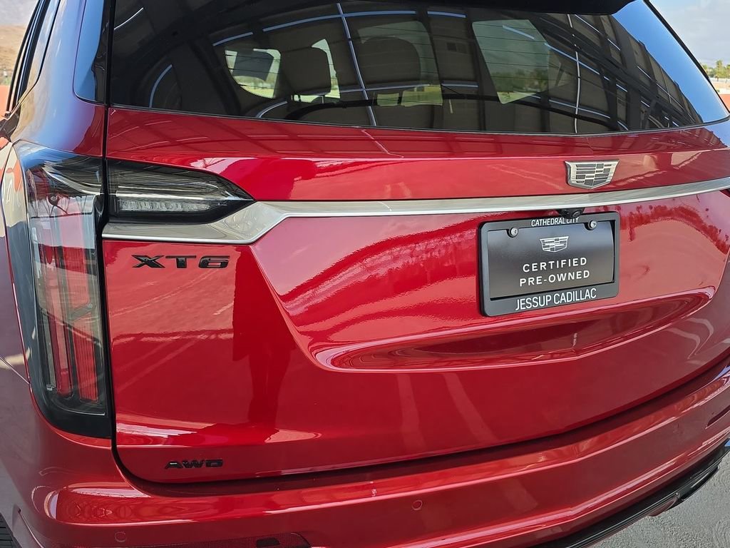 Certified 2025 Cadillac XT6 Sport w/ Platinum Package image 33