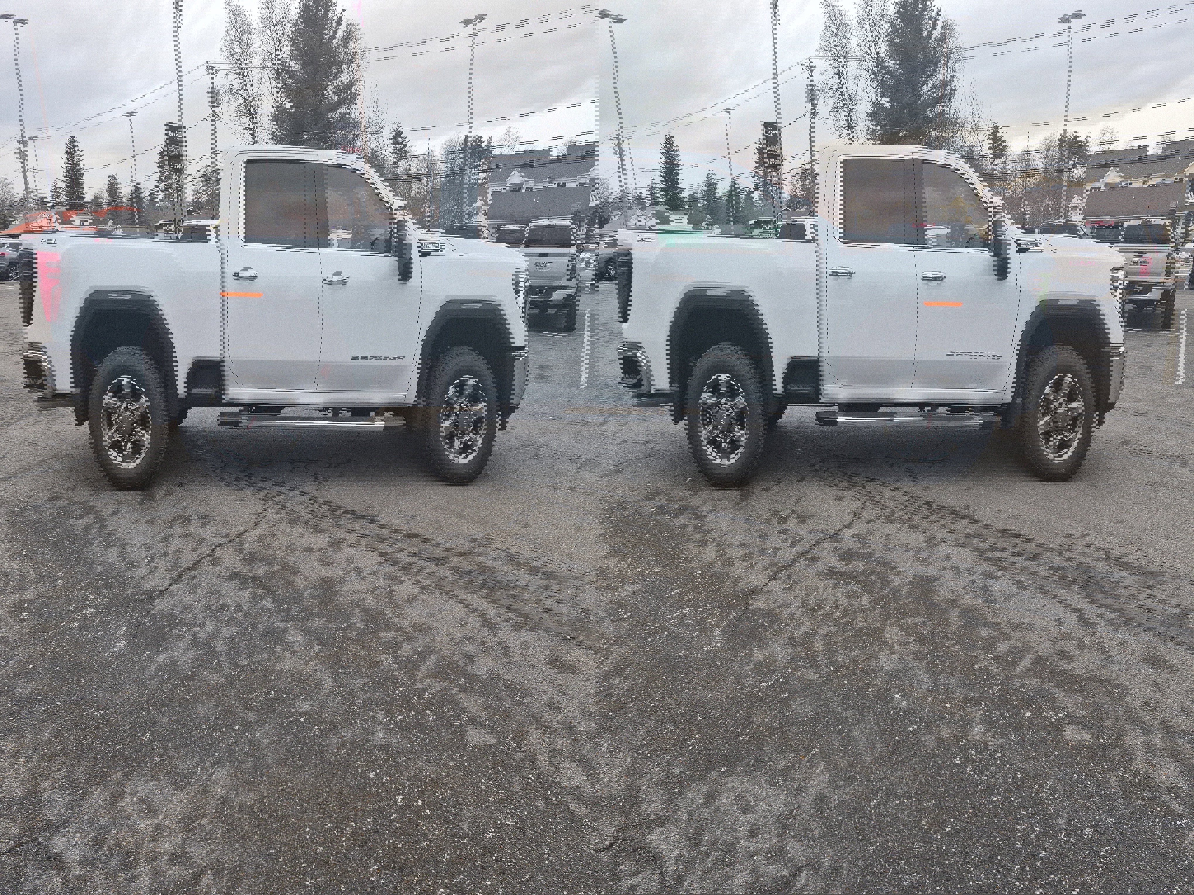 Used 2026 GMC Sierra 2500 SLT w/ SLT Premium Package image 18