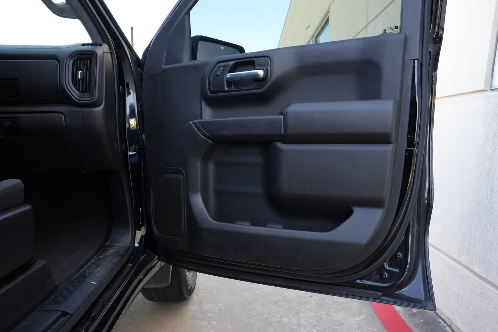 Used 2020 Chevrolet Silverado 1500 Custom w/ Custom Value Package RWD image 21
