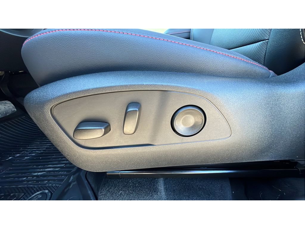 New 2026 Chevrolet Traverse Z71 w/ Driver Confidence Package image 25