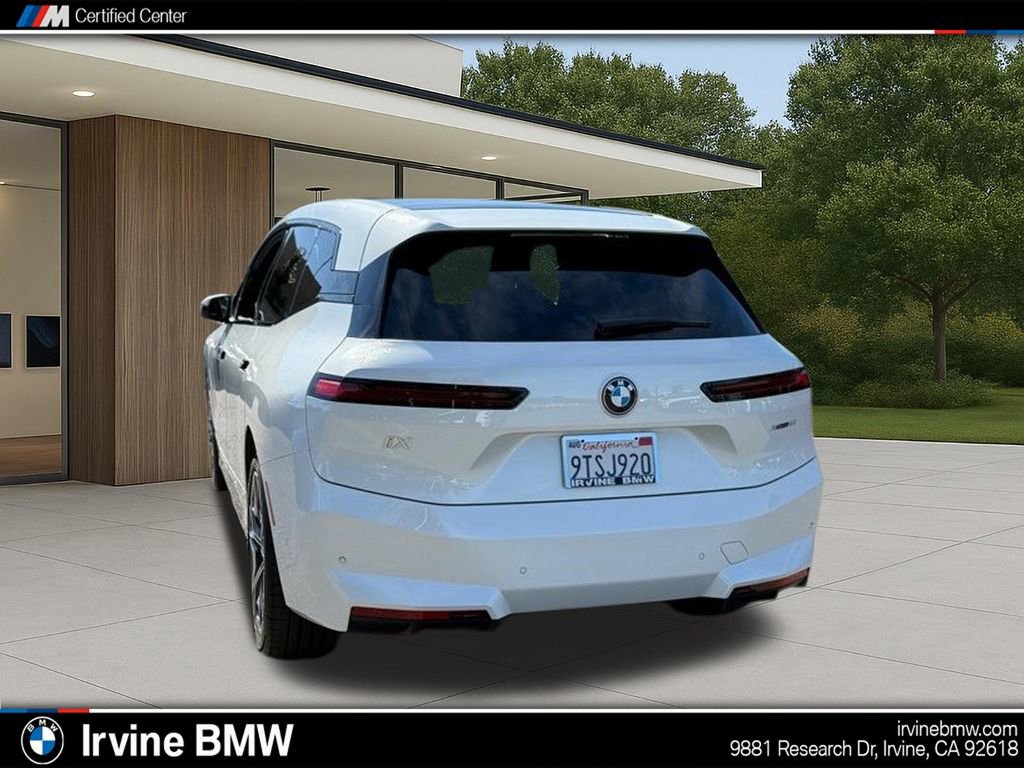 Used 2026 BMW iX xDrive60 w/ Premium Package image 11