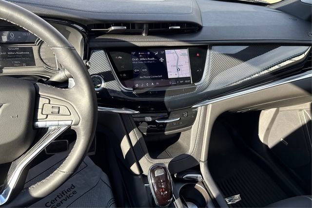 Used 2024 Cadillac XT6 Sport image 13