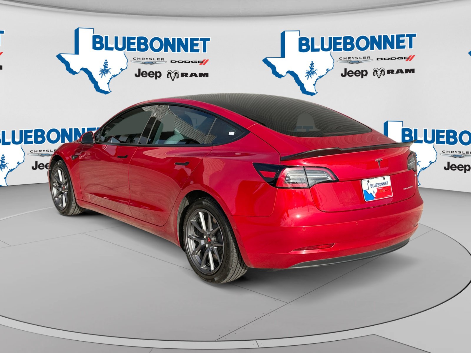 Used 2022 Tesla Model 3 Long Range AWD/4WD image 7
