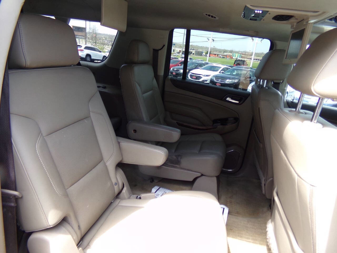 Used 2018 GMC Yukon XL SLT w/ Open Road Package image 21