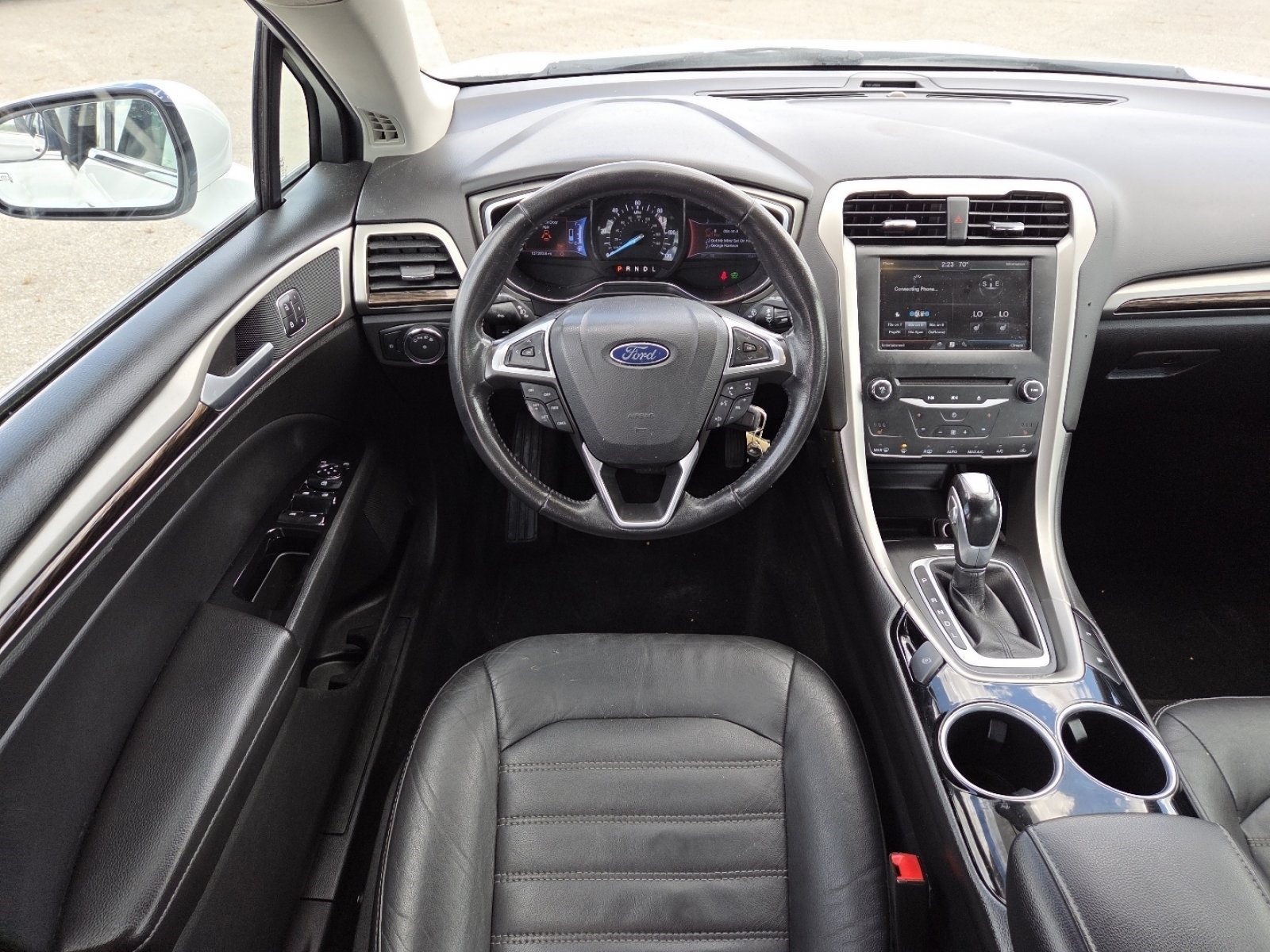 Used 2013 Ford Fusion Energi SE FWD image 24