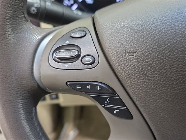 Used 2012 INFINITI M37 x w/ Premium Pkg image 17