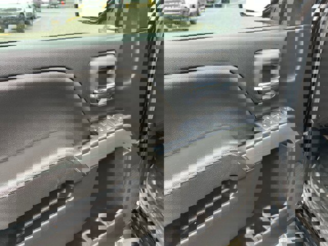 Used 2018 Chevrolet Silverado 1500 LT w/ All Star Edition image 10