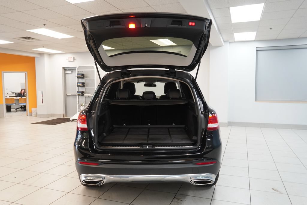 Used 2016 Mercedes-Benz GLC 300 4MATIC image 10