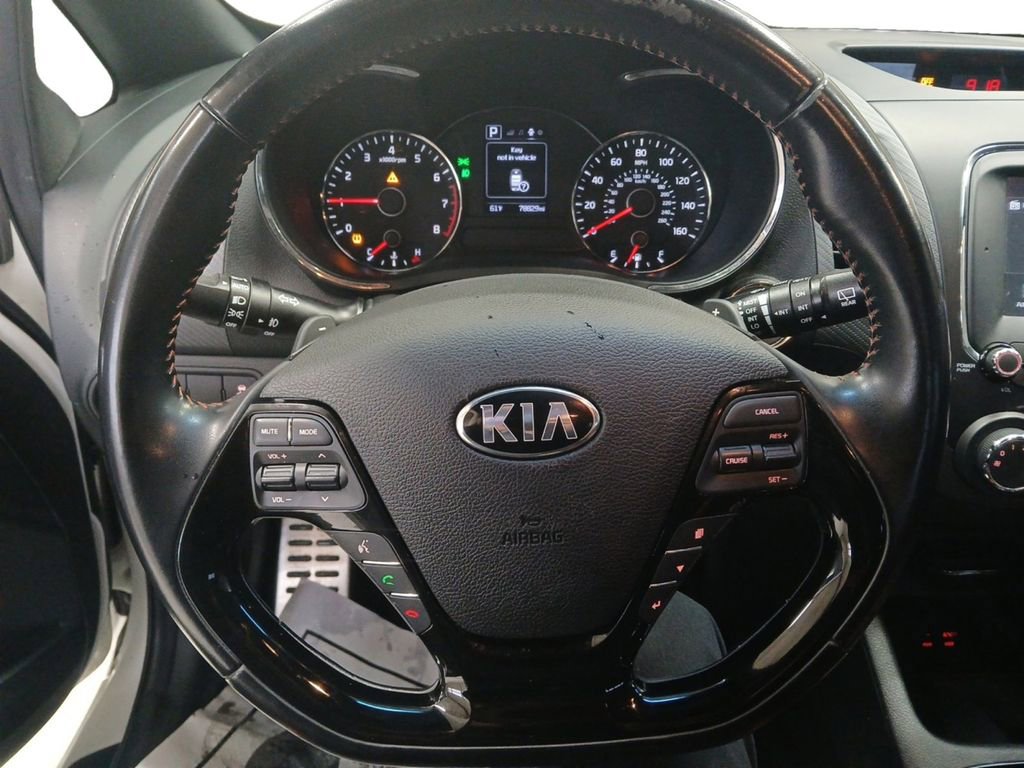 Used 2018 Kia Forte SX image 9