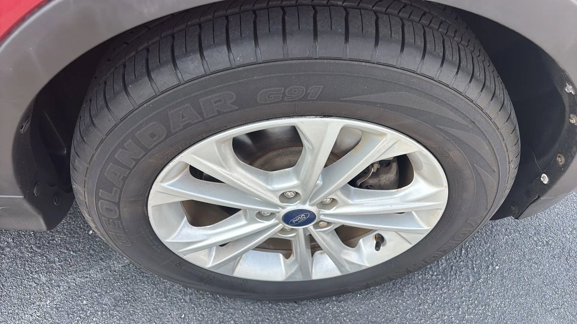 Used 2017 Ford Escape SE w/ Equipment Group 201A AWD/4WD image 33