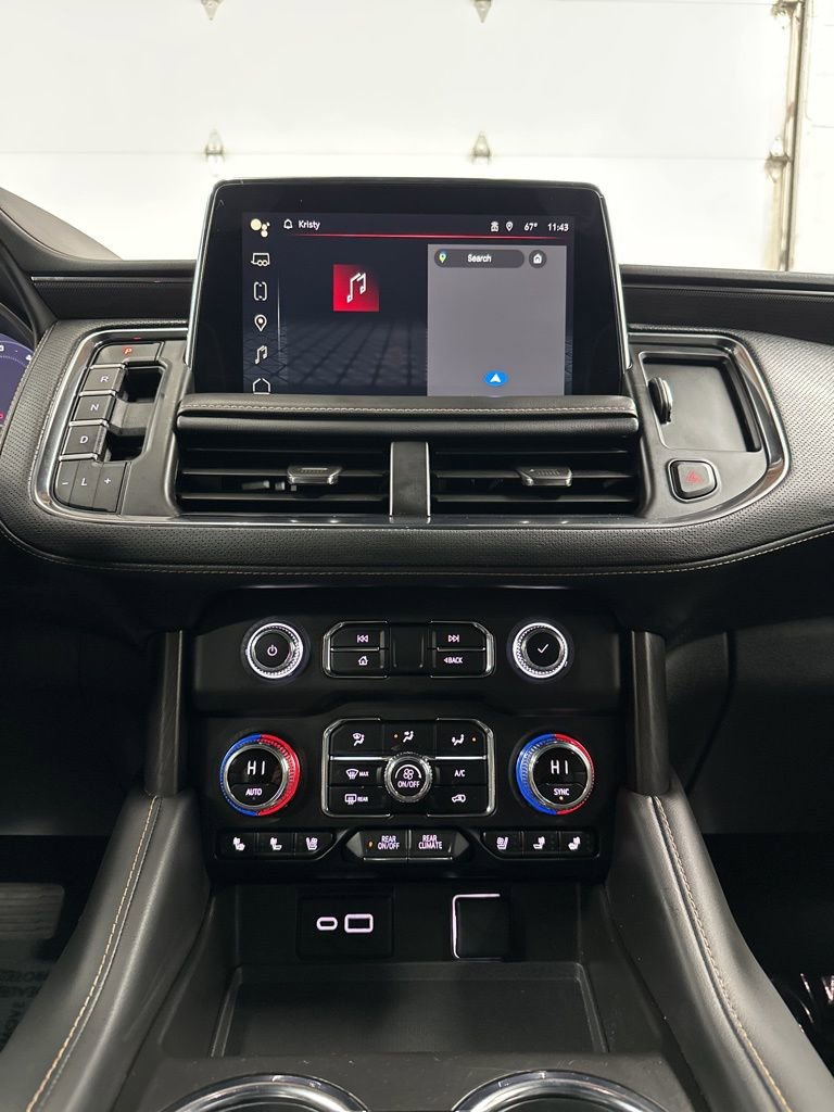 Used 2024 GMC Yukon AT4 w/ Technology Package AWD/4WD image 24