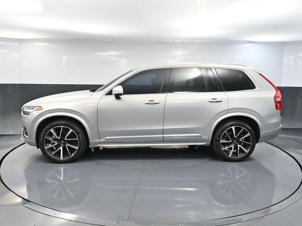 Used 2024 Volvo XC90 B5 Plus image 9
