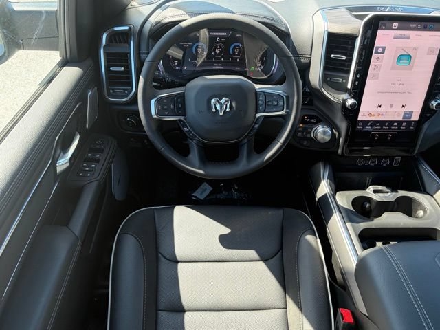 New 2026 RAM 1500 Laramie AWD/4WD image 37