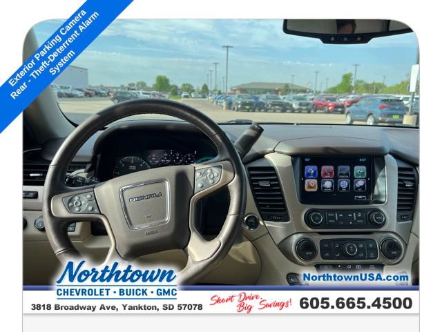 Used 2017 GMC Yukon Denali w/ Open Road Package AWD/4WD image 16