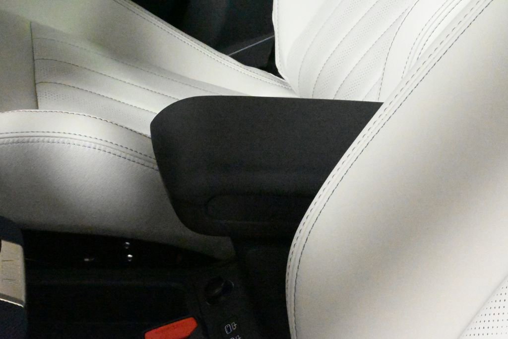 Used 2025 MINI Cooper Countryman S w/ Comfort Package Max image 29