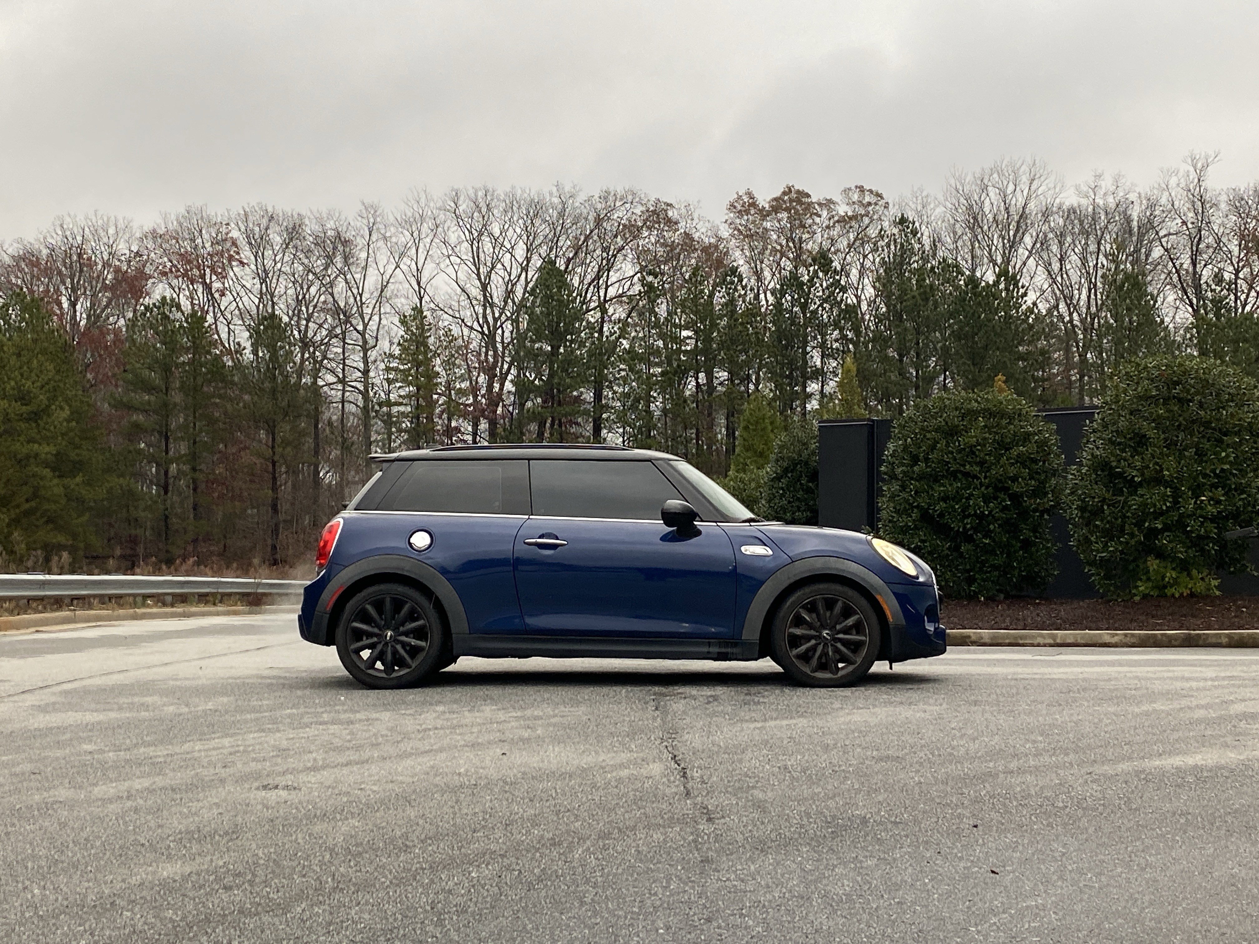 Used 2017 MINI Cooper S image 11