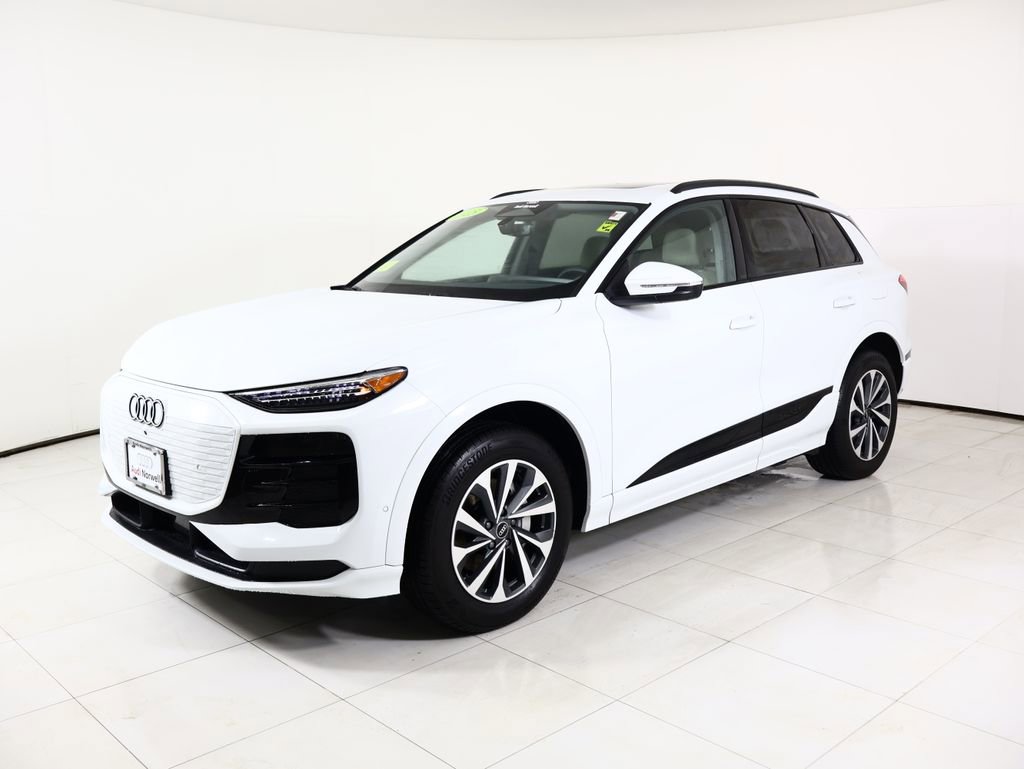Used 2025 Audi Q6 e-tron Premium Plus w/ Premium Plus image 13