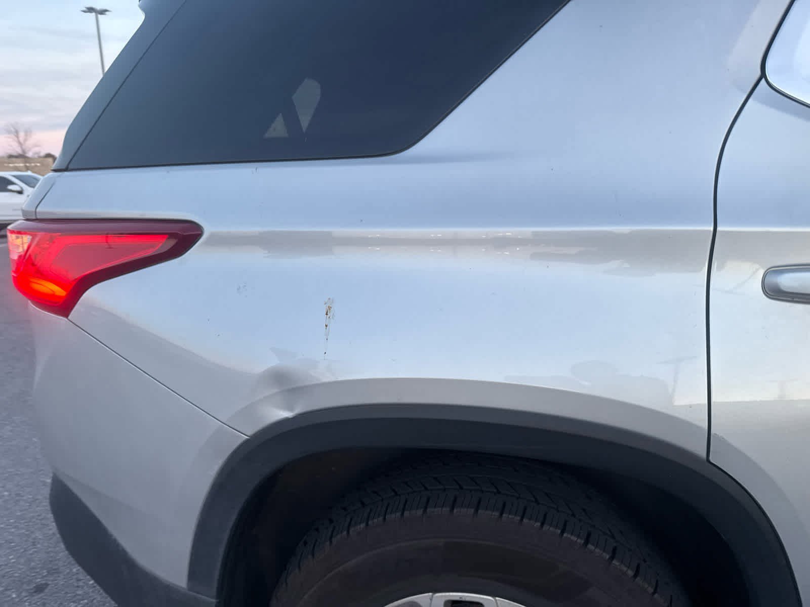 Used 2021 Chevrolet Traverse LS image 6