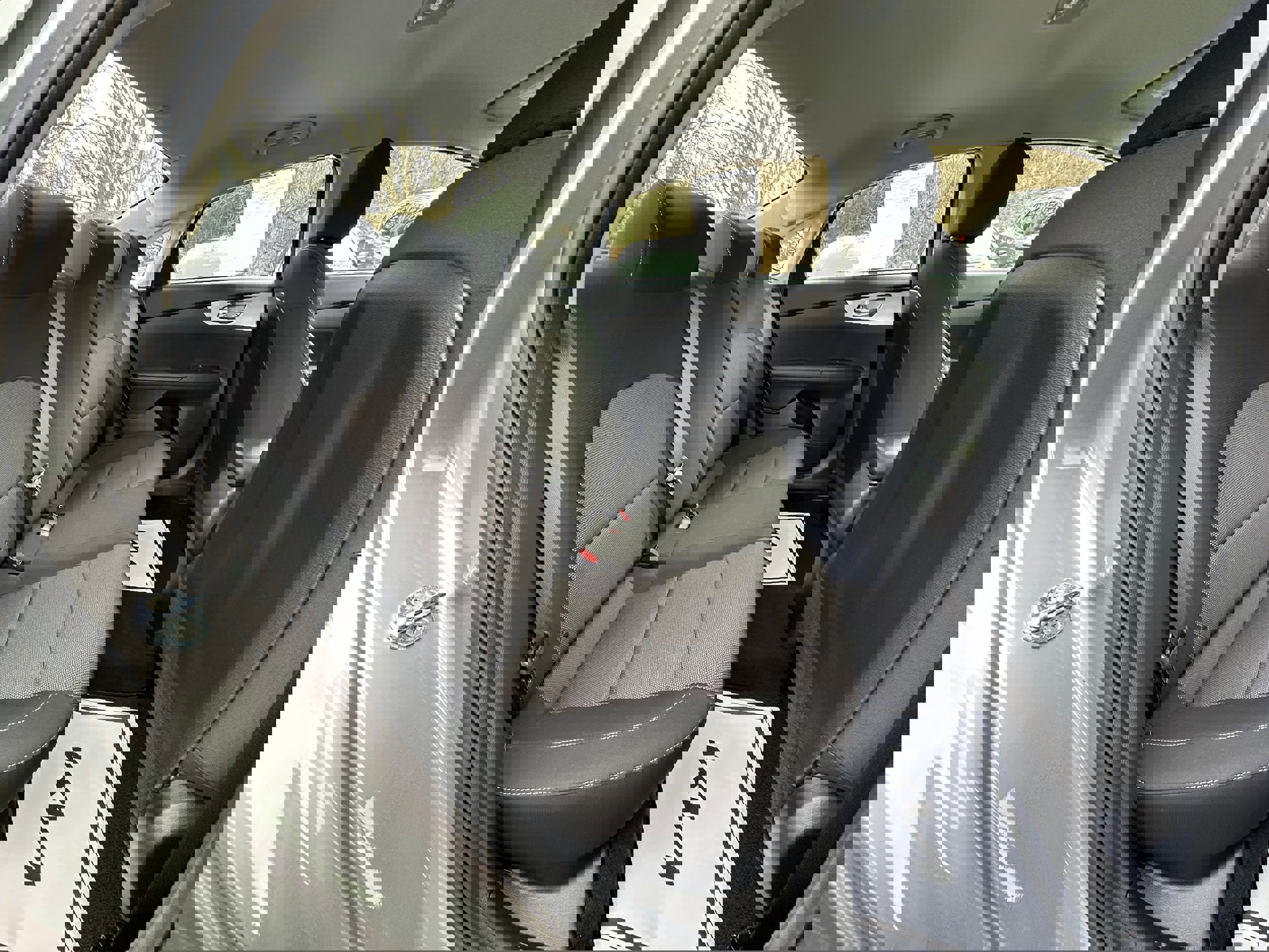 Used 2023 Kia Forte LXS image 14