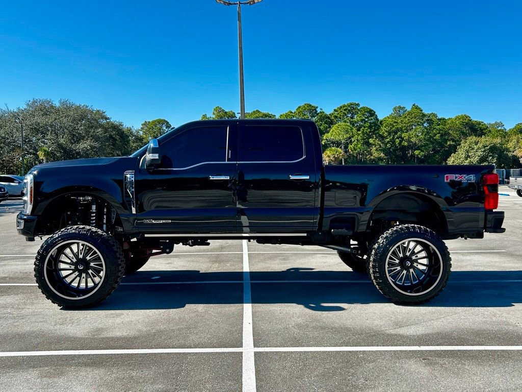 Used 2024 Ford F250 Platinum w/ FX4 Off-Road Package AWD/4WD image 8