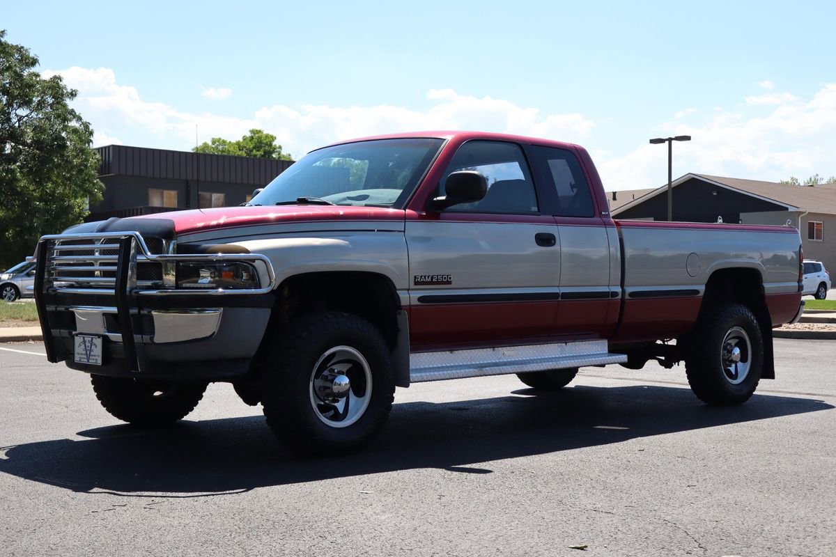 Used 1998 Dodge Ram 2500 Truck Laramie SLT image 12